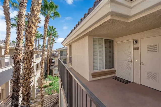 $289,900 | 7139 South Durango Drive, Unit 314, Las Vegas, NV 89113