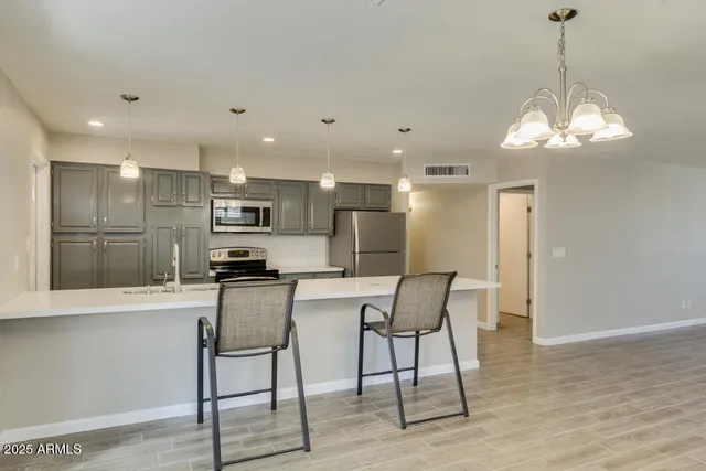 $4,500 | 332 East Malibu Drive, Tempe, AZ 85282