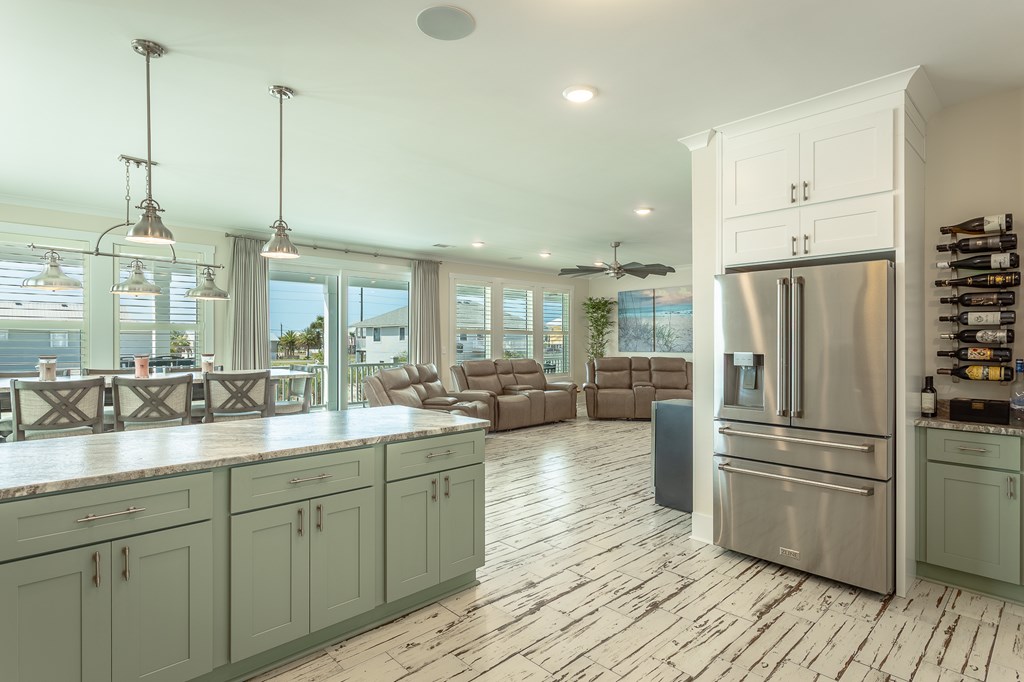 708 East Pine Avenue St. George Island, FL 32328 - Photo 10 of 78