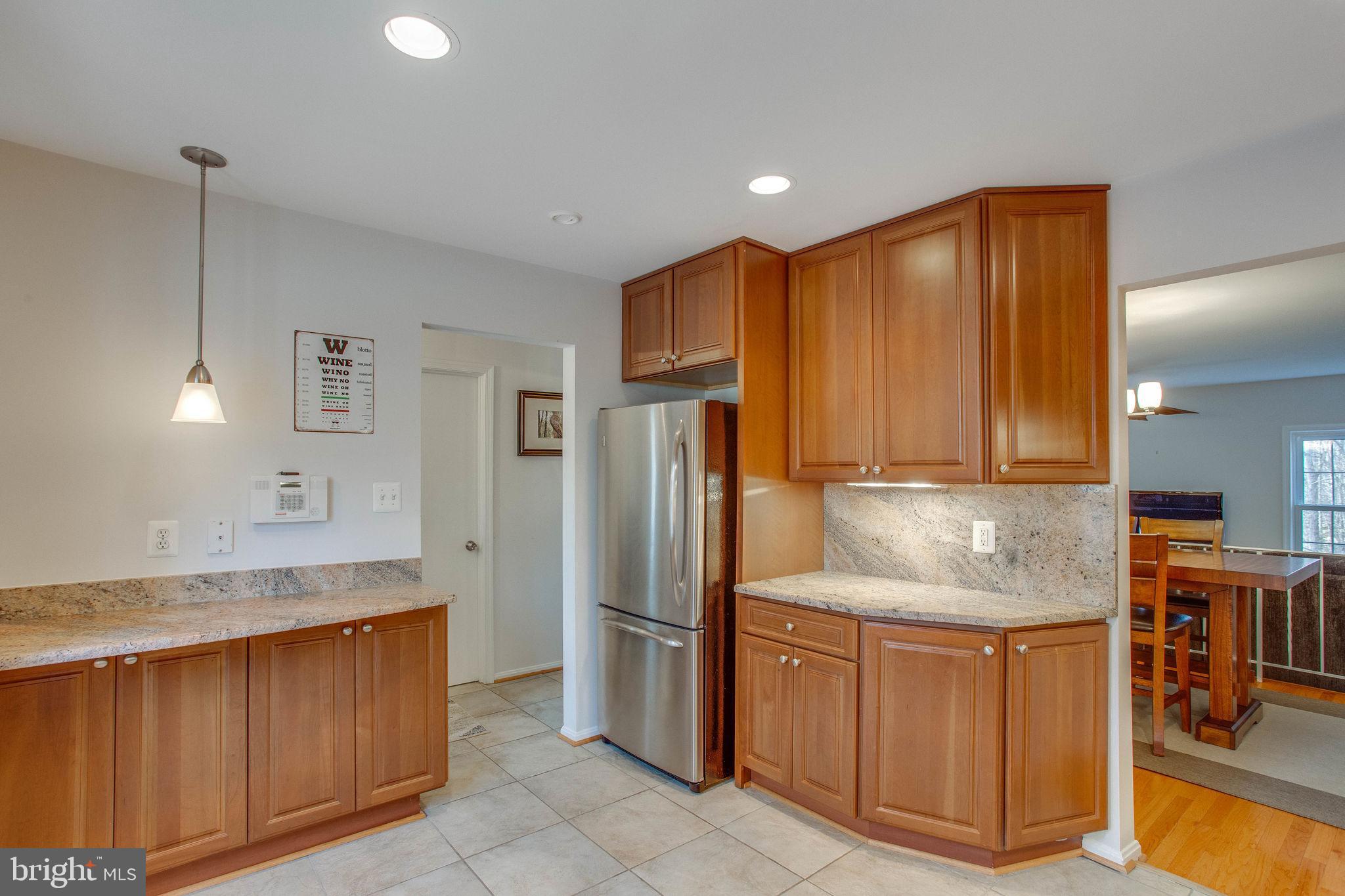 7416 Spring Tree Drive Springfield, VA 22153 - Photo 25 of 53 Perfect space for whipping up those gourmet meals!