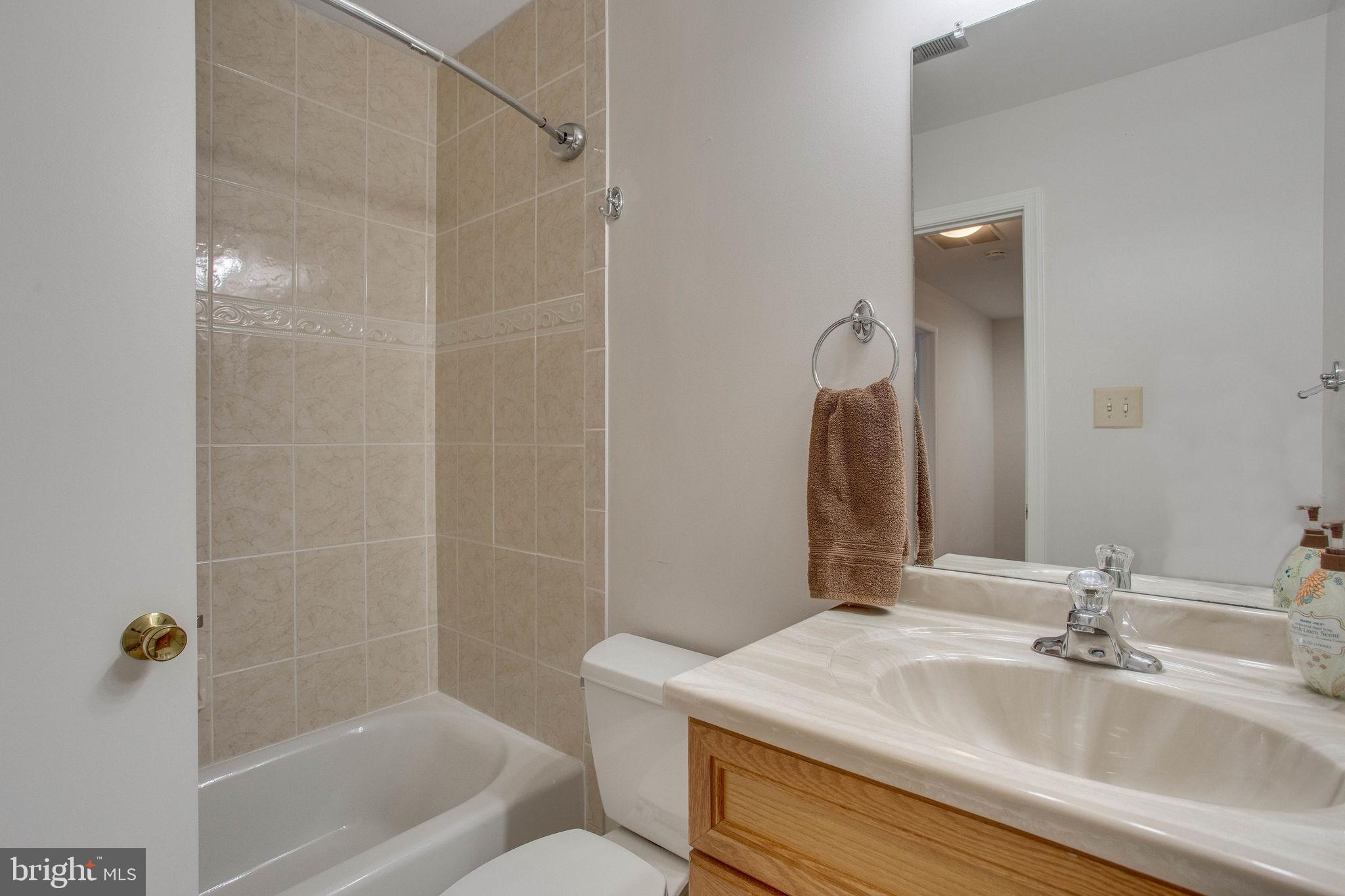 7416 Spring Tree Drive Springfield, VA 22153 - Photo 38 of 53 Tub/shower combo