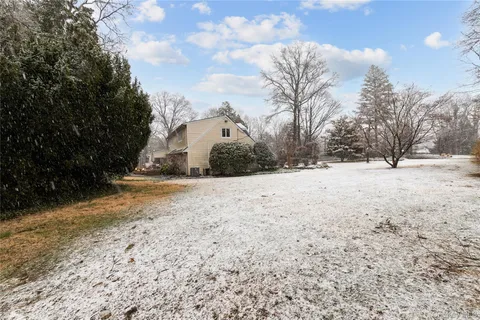 $1,899,000 | 1 The Brae, Woodbury, NY 11797