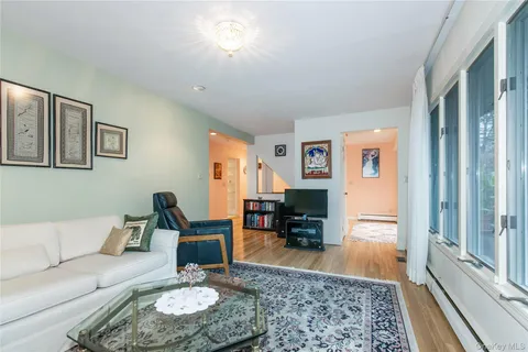 $1,899,000 | 1 The Brae, Woodbury, NY 11797