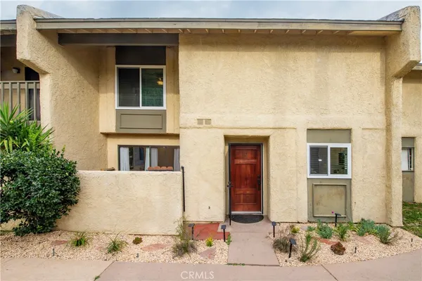$535,000 | 20807 Roscoe Boulevard, Unit 12, Winnetka, CA 91306