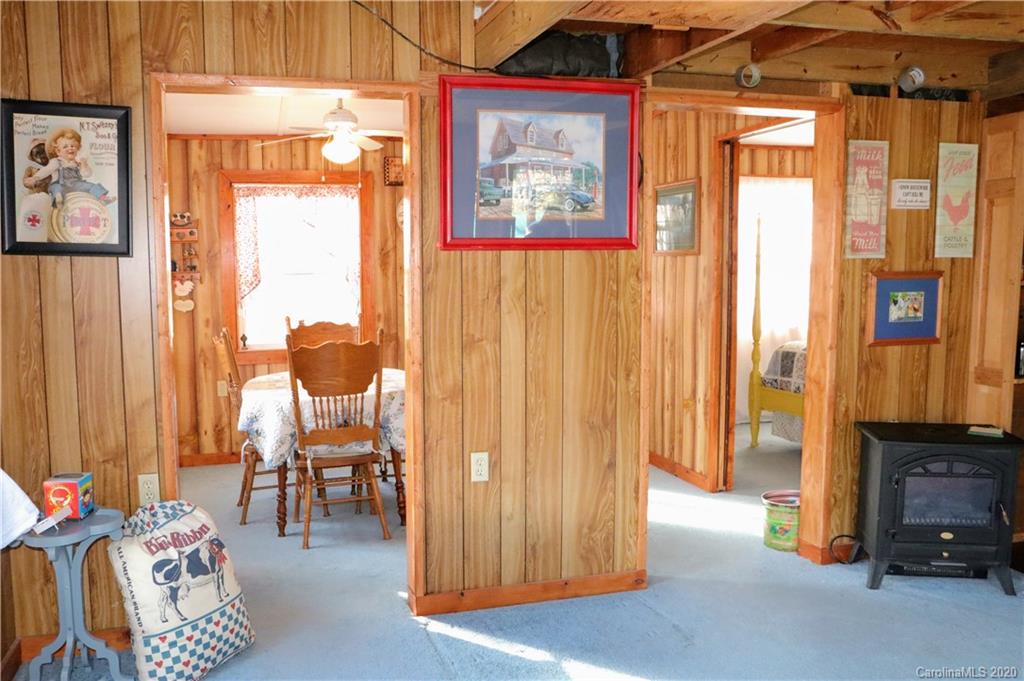 229 Oak Ridge Road Hendersonville, NC 28792 - Photo 3 of 10 Gallery Image 3