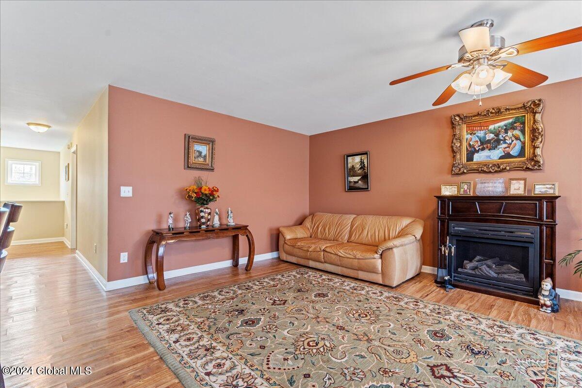 22 Cobblestone Court Rotterdam, NY 12306 - Photo 7 of 22 14-22 Cobblestone-20