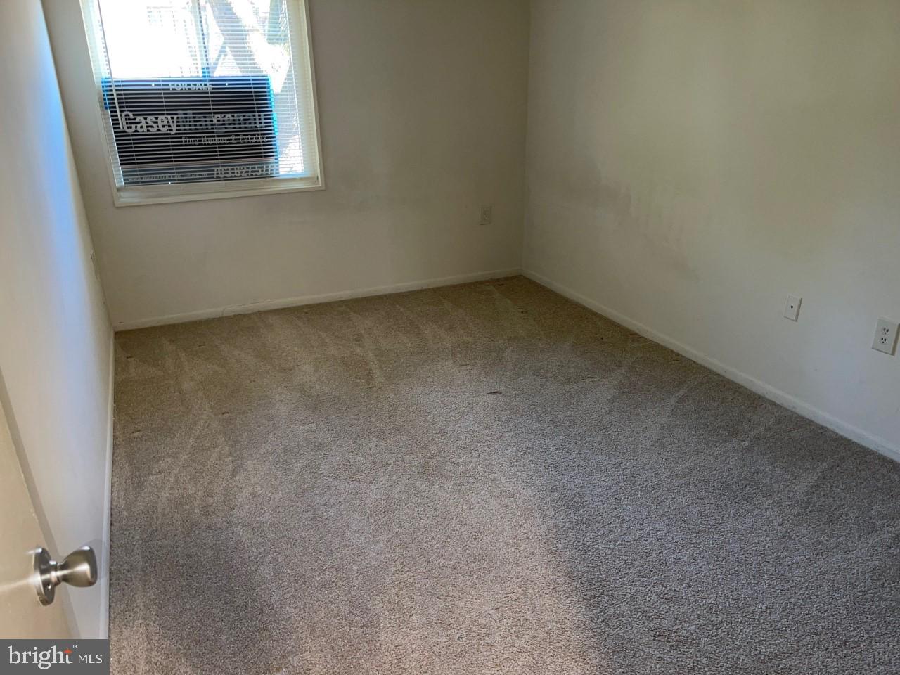 1522 Northgate Square, Unit 12B Reston, VA 20190 - Photo 8 of 15 Gallery Image 8