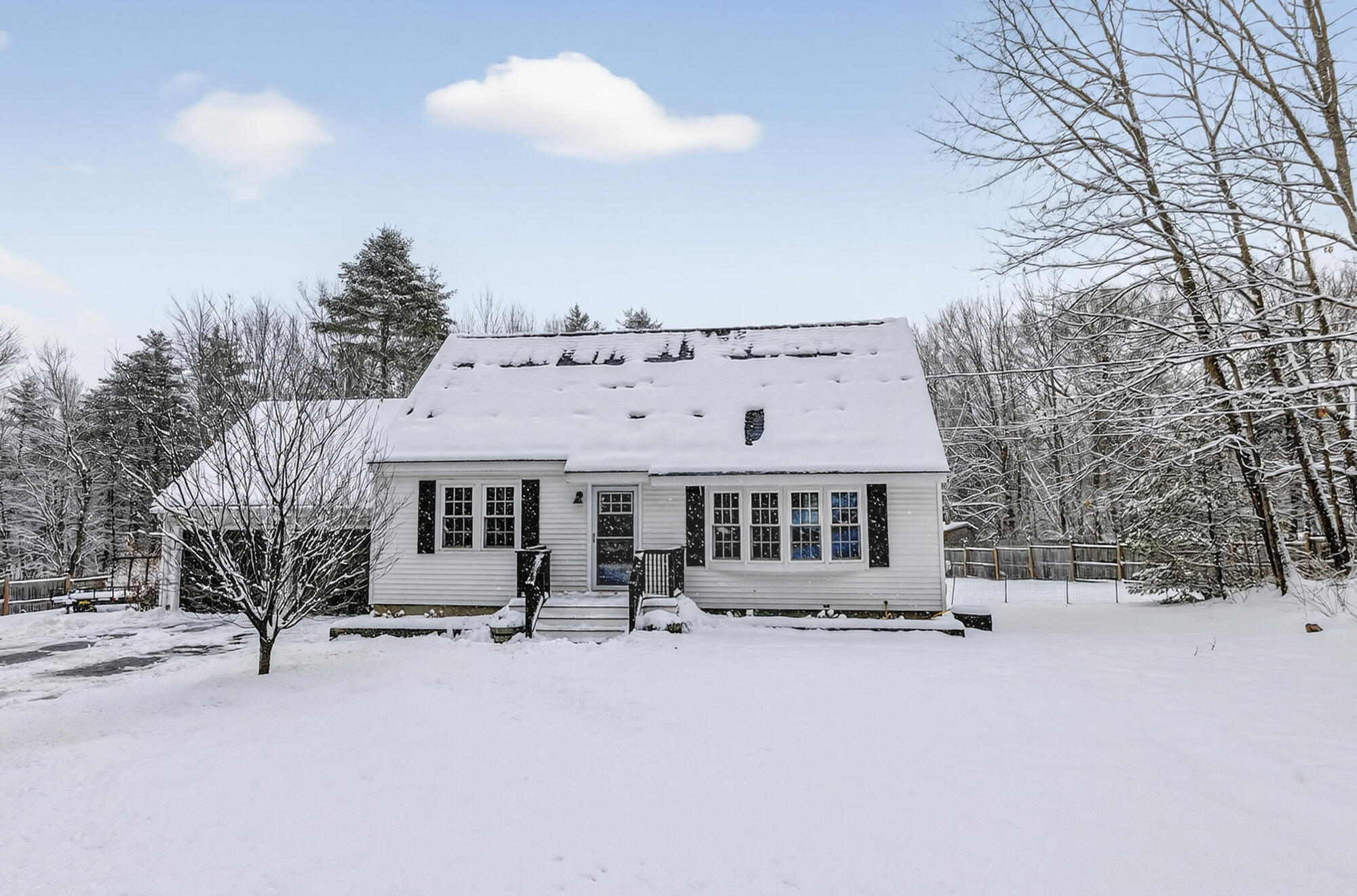 173 Weymouth Road Gray, ME 04039 - Photo 6 of 55 173 Weymouth_W5_55