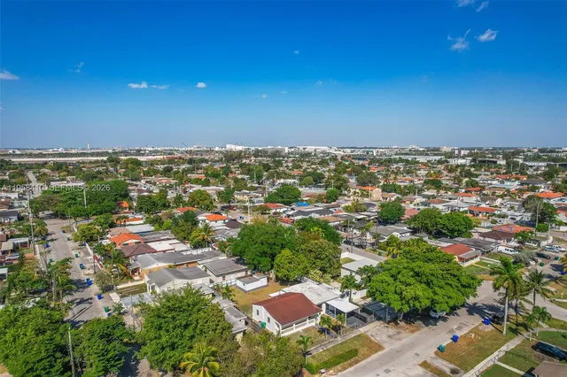 $1,100 | Grapeland Heights Estates, Miami, FL 33125