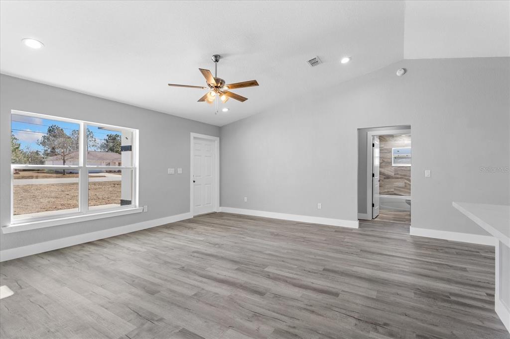 5122 Pecan Road Ocala, FL 34472 - Photo 5 of 22