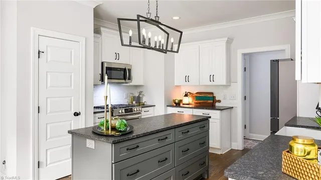 $549,999 | 260 Mocks Church Road, Advance, NC 27006