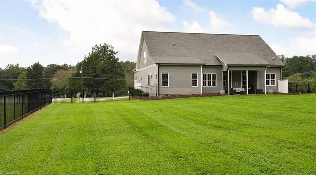 $549,999 | 260 Mocks Church Road, Advance, NC 27006