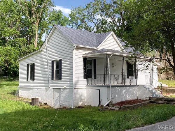 $165,000 | 1205 Madison Street, Centertown, MO 65023