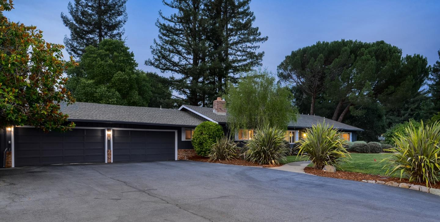 460 Cervantes Road Portola Valley, CA 94028 - Photo 43 of 45 front view of a house with a yard