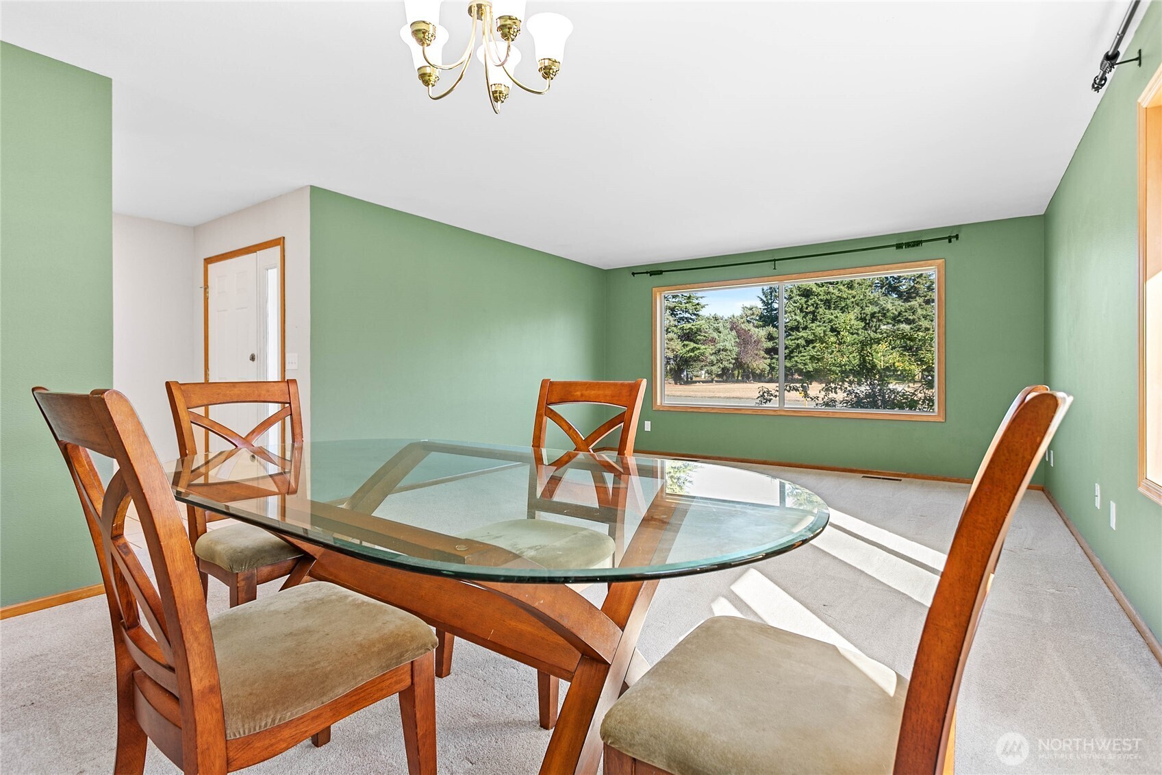 6891 Raspberry Dr. Everson, WA 98247 - Photo 4 of 35 Gallery Image 4
