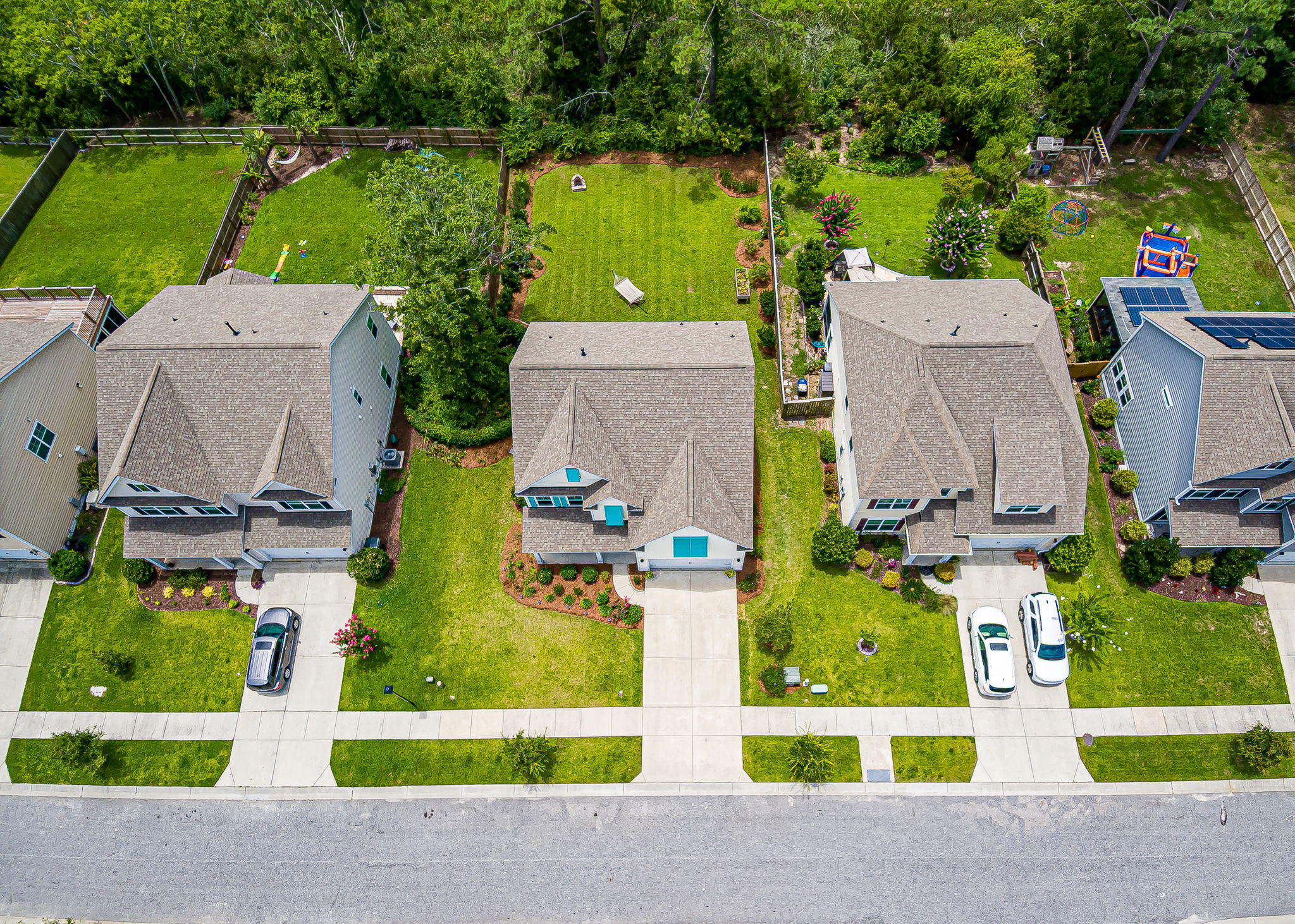 1049 Harbortowne Road Charleston, SC 29412 - Photo 40 of 44 Tree lined Parcel