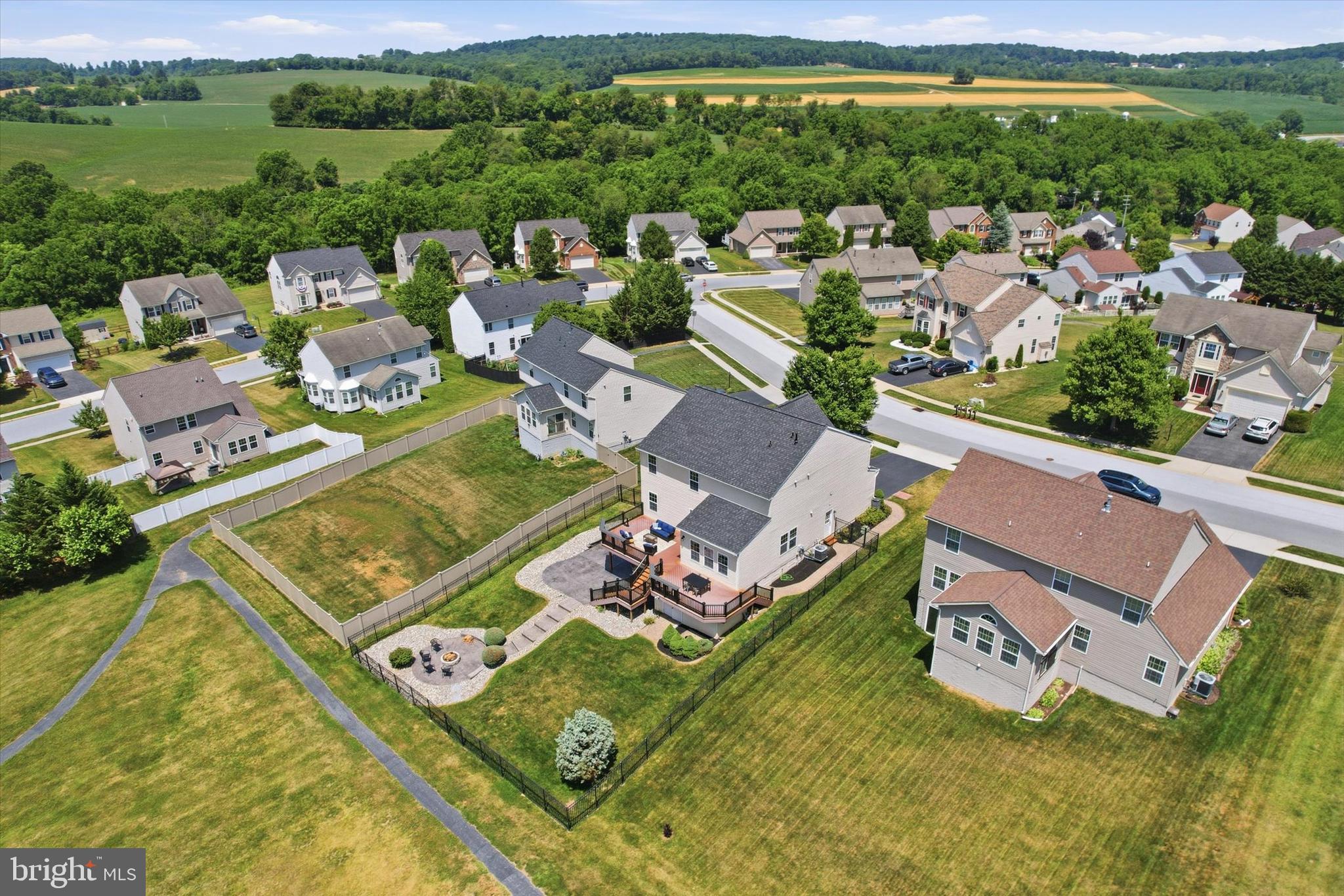 3504 Hardwood Terrace Spring Grove, PA 17362 - Photo 7 of 60