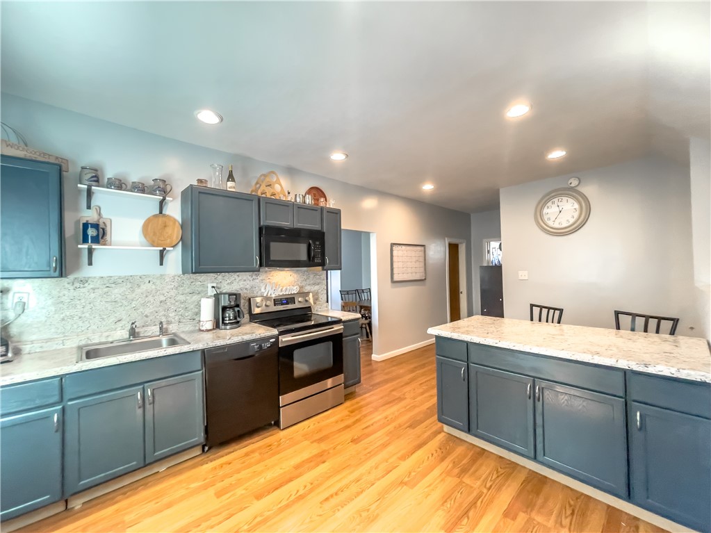 250 Cottage Street Woonsocket, RI 02895 - Photo 3 of 31 Gallery Image 3