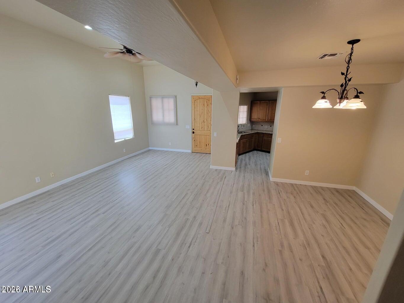 1629 East Grandview Road Phoenix, AZ 85022 - Photo 6 of 35