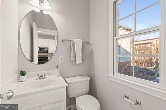 $995,000 | 3110 9th Road North, Arlington, VA 22201