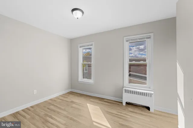 $329,000 | 3320 West 3rd Street, Marcus Hook, PA 19061