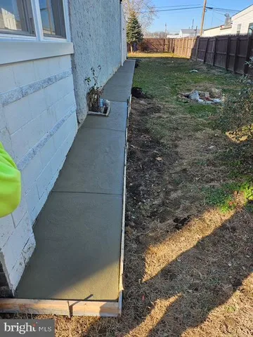 $329,000 | 3320 West 3rd Street, Marcus Hook, PA 19061