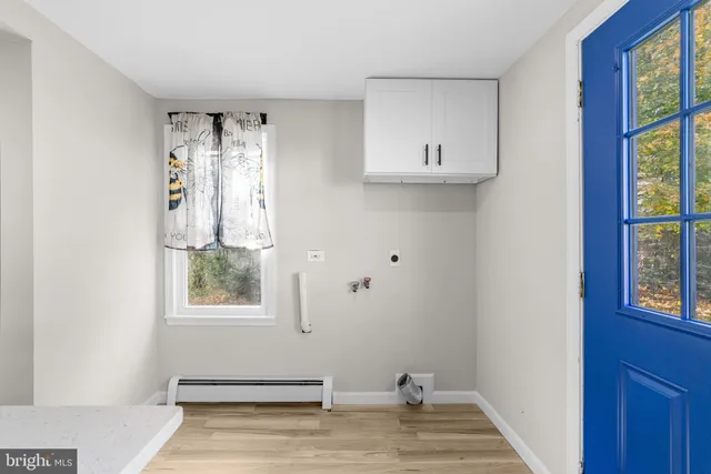 $329,000 | 3320 West 3rd Street, Marcus Hook, PA 19061