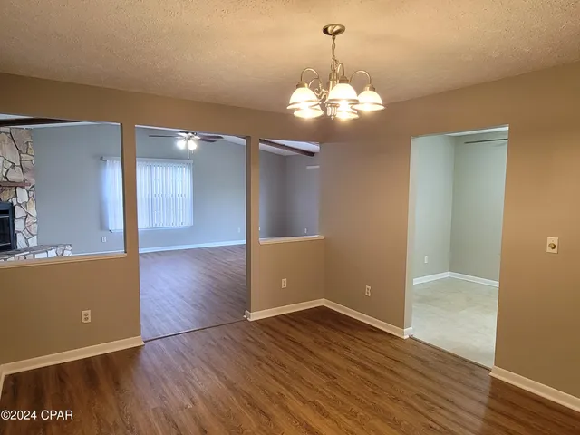 $1,950 | 1425 South Gay Avenue, Panama City, FL 32404