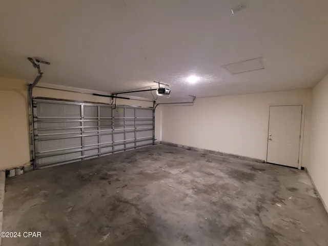 $1,950 | 1425 South Gay Avenue, Panama City, FL 32404