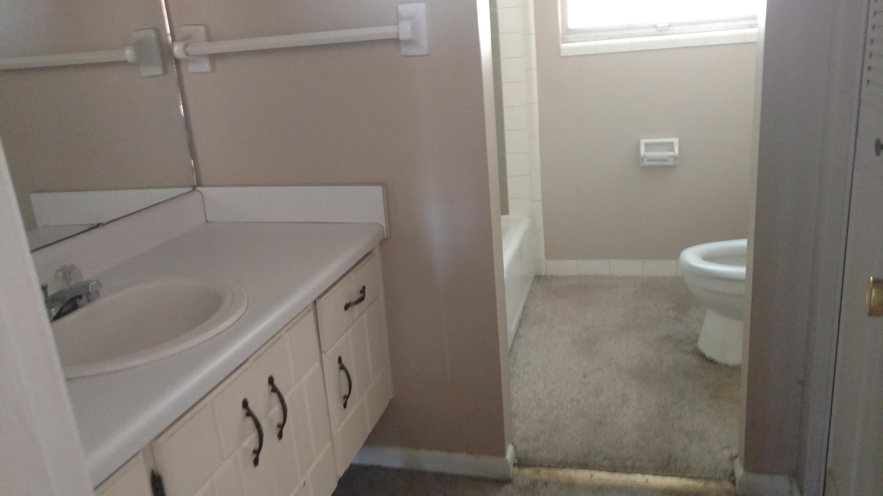 809 Gadd Road Hixson, TN 37343 - Photo 16 of 22 bathroom unit 2