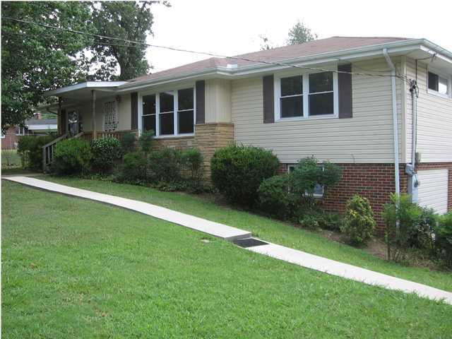 3526 Rhoda Lane Chattanooga, TN 37416 - Photo 1 of 16 Primary Photo