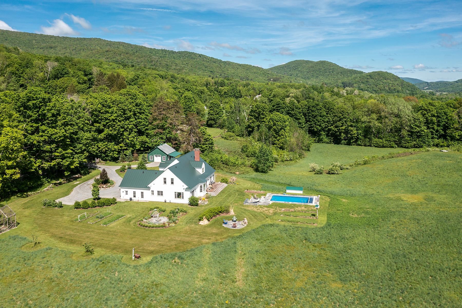 224 Foote Road Dorset, VT 05251 - Photo 9 of 37 Gallery Image 9