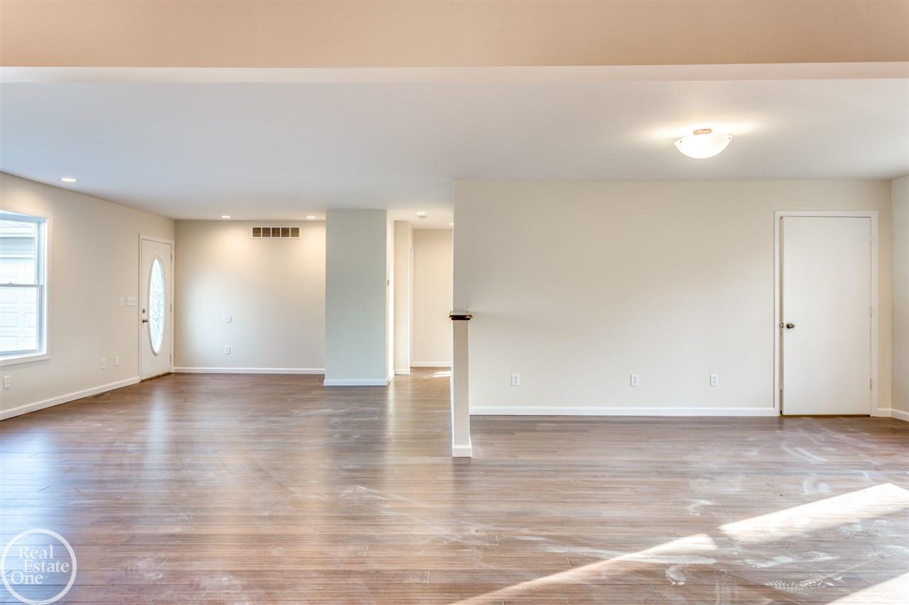 3112 Rabidue Road North Street, MI 48049 - Photo 8 of 32 31400186-7.JPG
