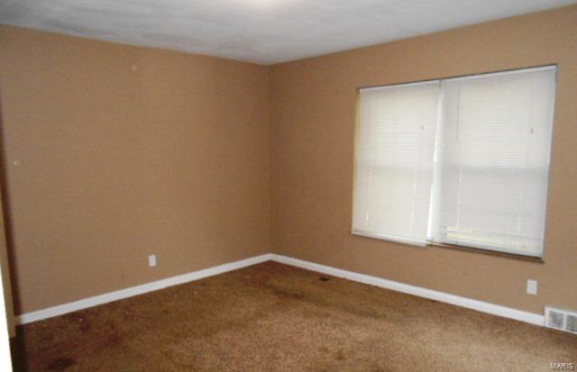16 Green Acres Road St. Louis, MO 63137 - Photo 8 of 8