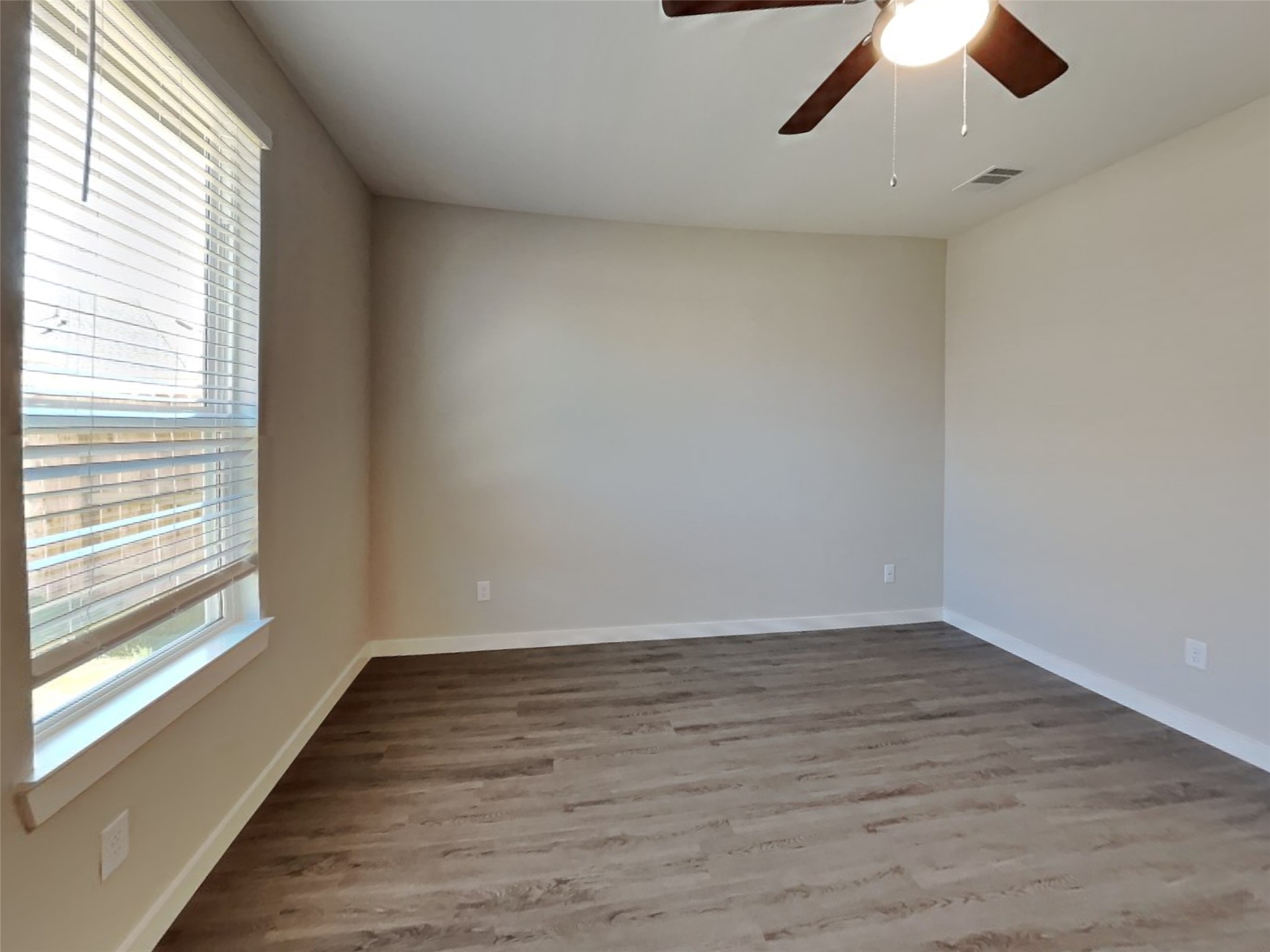 2411 Foster Hl Road Richmond, TX 77469 - Photo 8 of 16