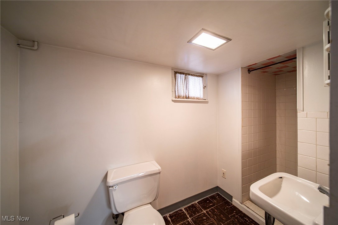 18111 Neff Road Cleveland, OH 44119 - Photo 24 of 44 Gallery Image 24