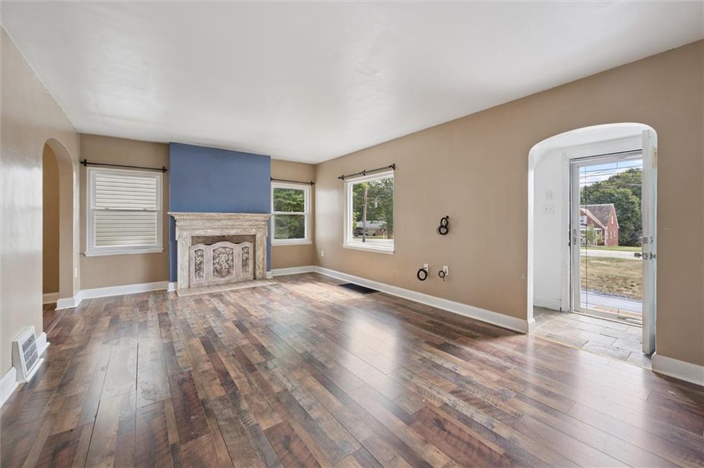 2906 Brodhead Road Aliquippa, PA 15001 - Photo 7 of 36 Gallery Image 7