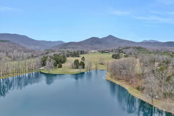 $5,499,950 | 1066 Greyledge Road, Buchanan, VA 24066