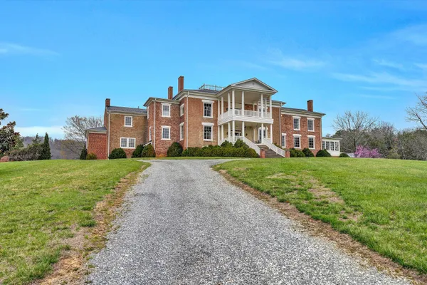 $5,499,950 | 1066 Greyledge Road, Buchanan, VA 24066