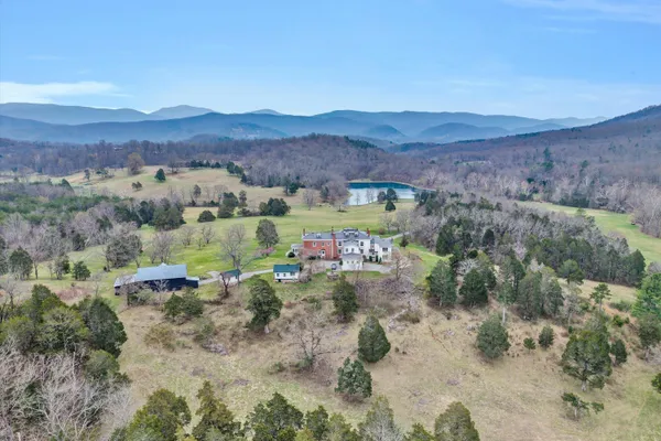 $5,499,950 | 1066 Greyledge Road, Buchanan, VA 24066