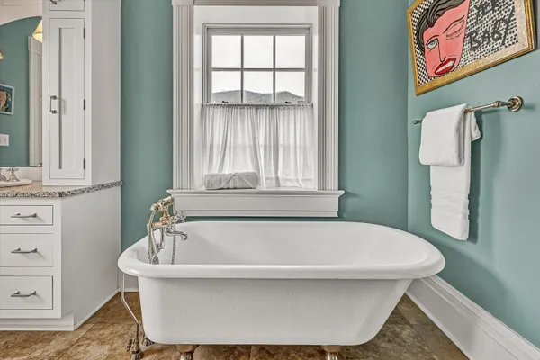 $5,499,950 | 1066 Greyledge Road, Buchanan, VA 24066