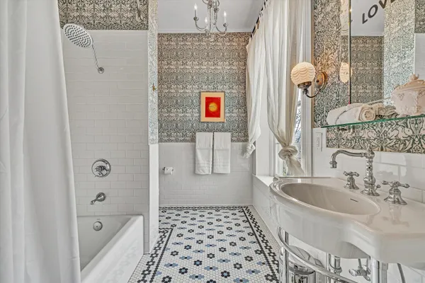 $5,499,950 | 1066 Greyledge Road, Buchanan, VA 24066