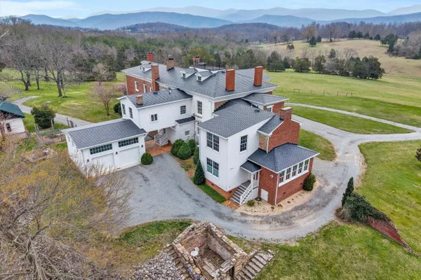 $5,499,950 | 1066 Greyledge Road, Buchanan, VA 24066