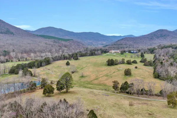 $5,499,950 | 1066 Greyledge Road, Buchanan, VA 24066