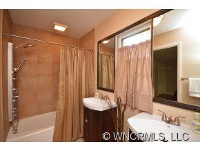 67 Rash Road Asheville, NC 28806 - Photo 8 of 13 Gallery Image 8