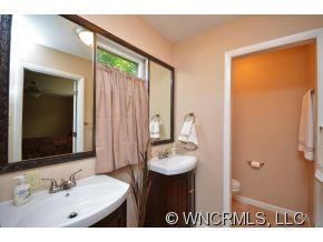 67 Rash Road Asheville, NC 28806 - Photo 9 of 13 Gallery Image 9