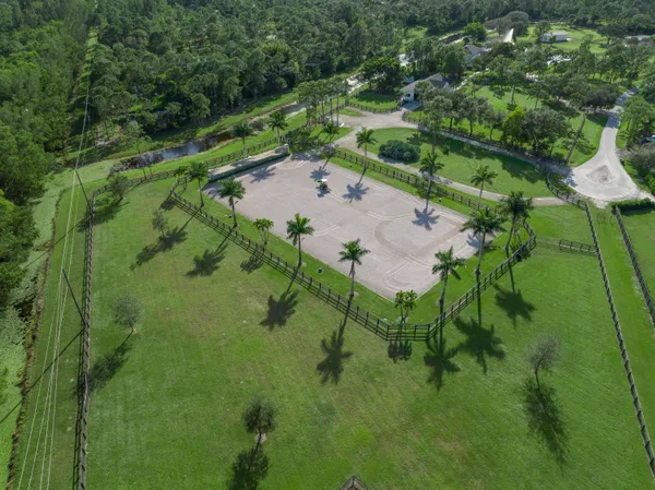 $15,000 | 13230 Running Water Road, Palm Beach Gardens, FL 33418