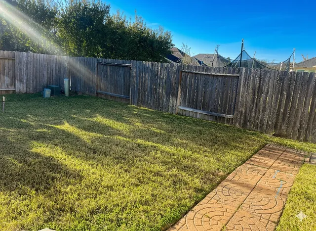 $2,500 | 19003 Piper Hill Lane, Cypress, TX 77429