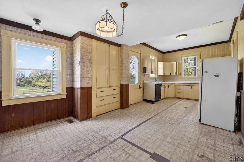 2375 Benson Road Skaneateles, NY 13152 - Photo 7 of 48