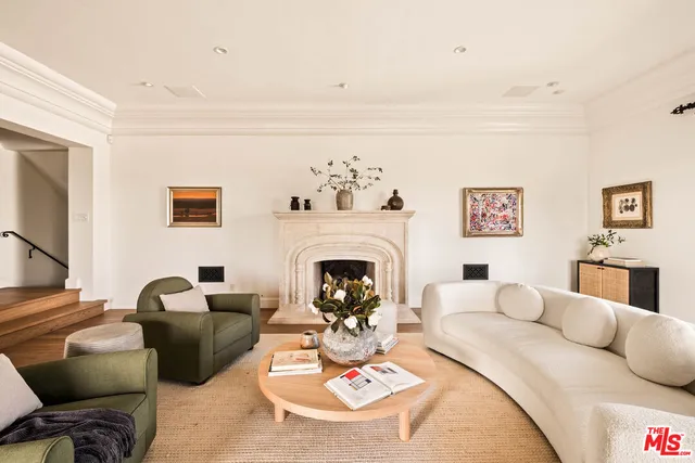 $4,399,000 | 7020 La Presa Drive, Los Angeles, CA 90068